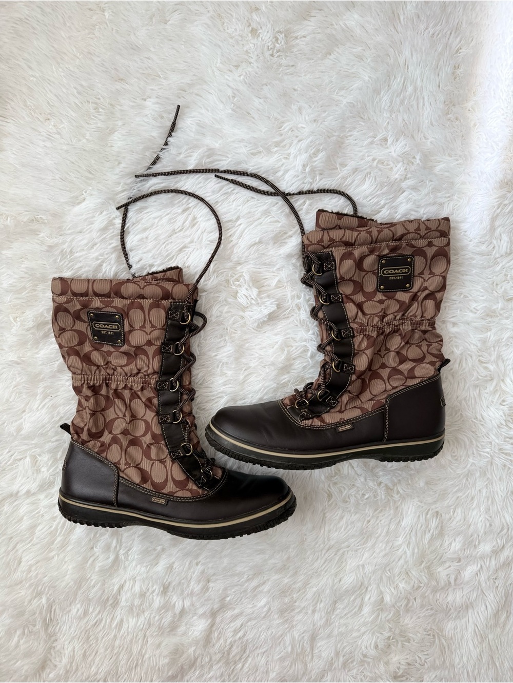 Coach Shaine Signature Winter Boots – Women’s Size 11B